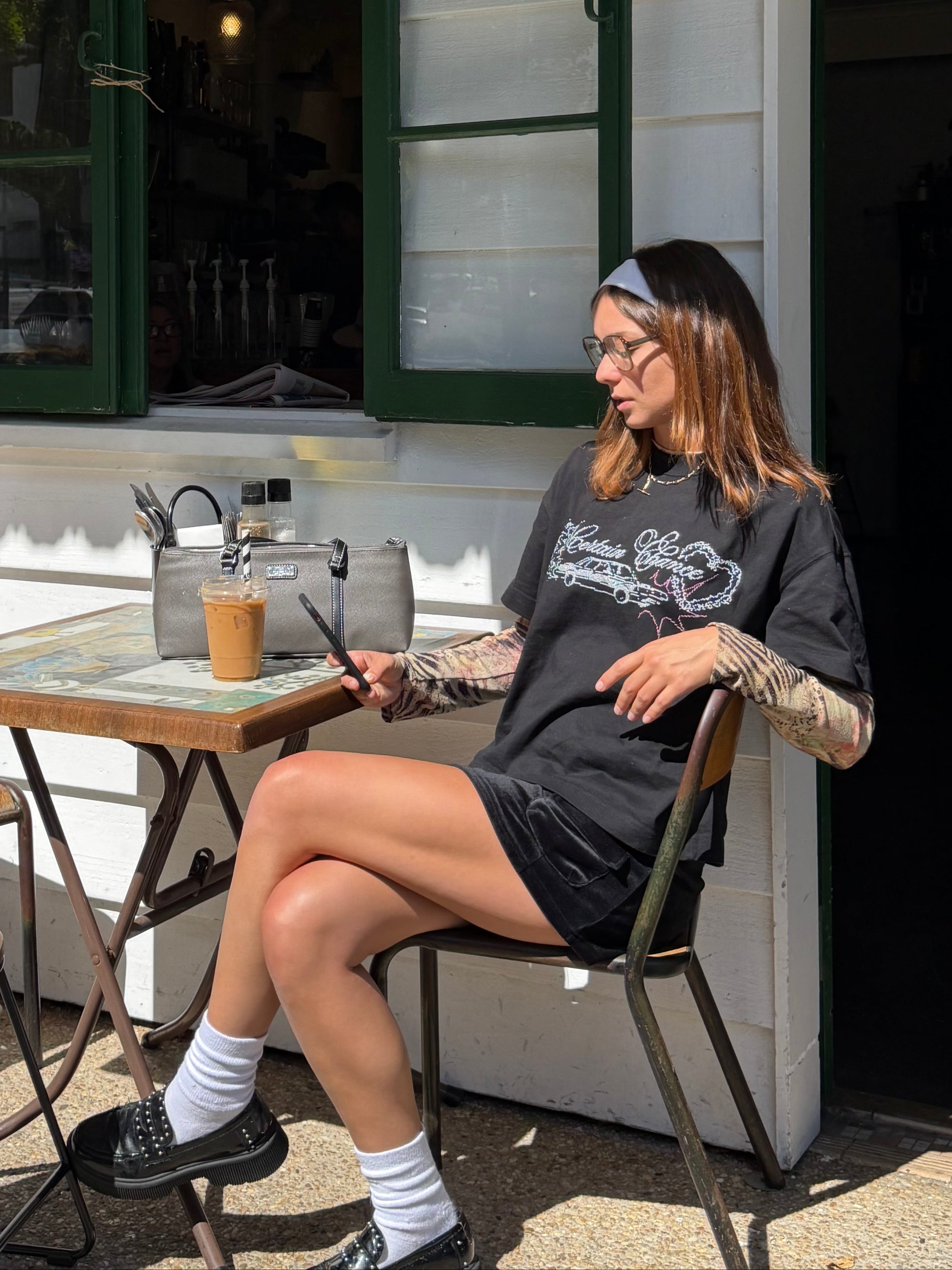 CROSS STITCH TEE BLACK