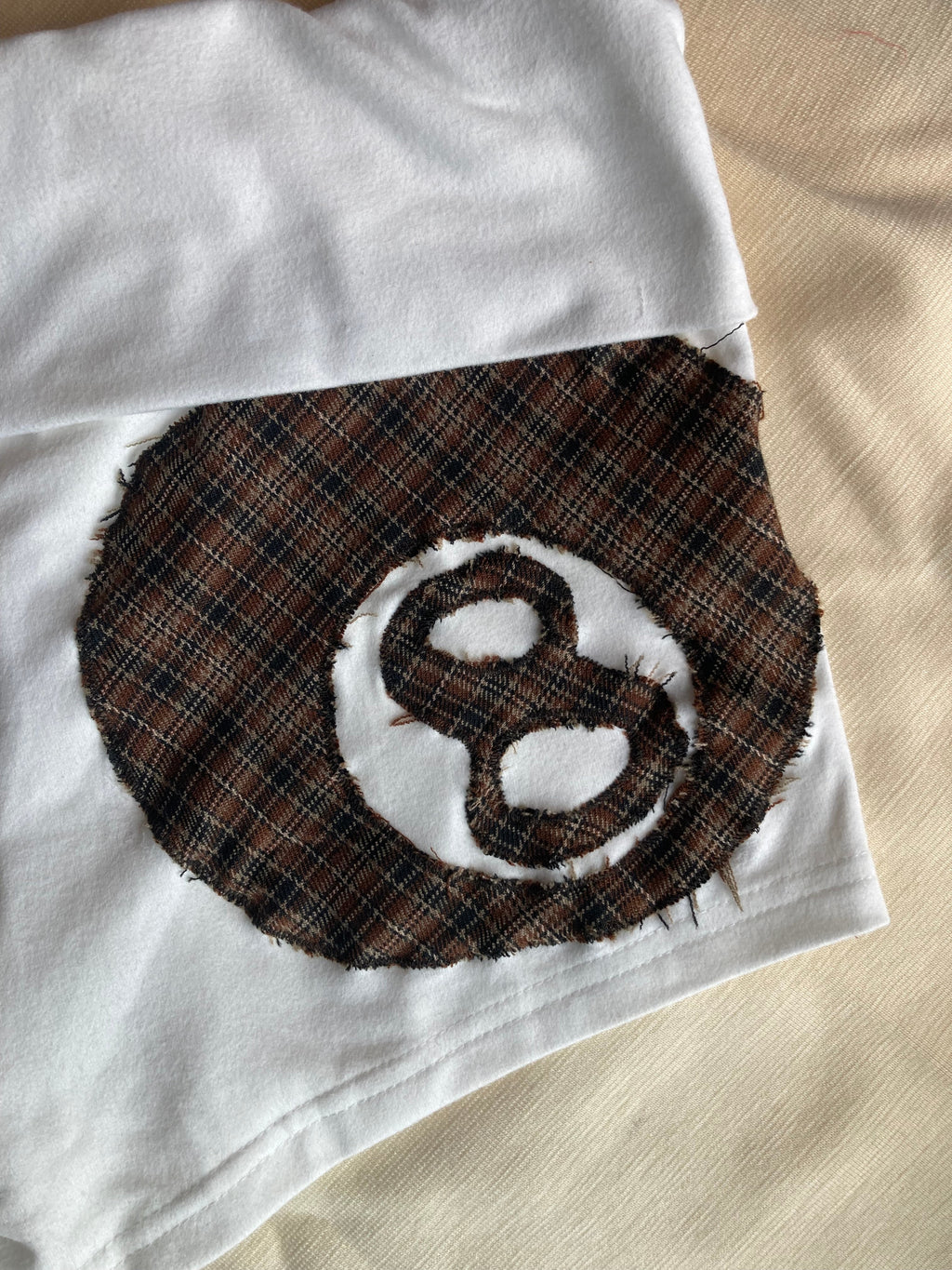 8-BALL MICRO SHORTS - White