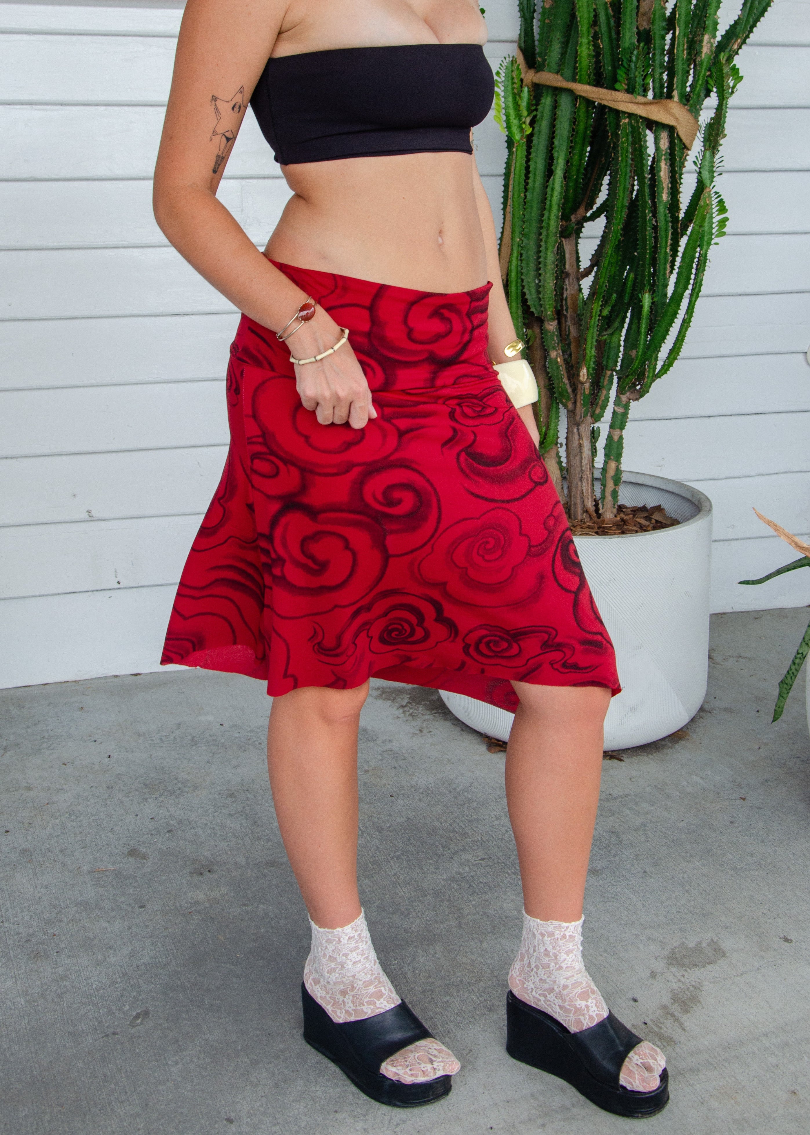 MARLBOROSE TILT SKIRT