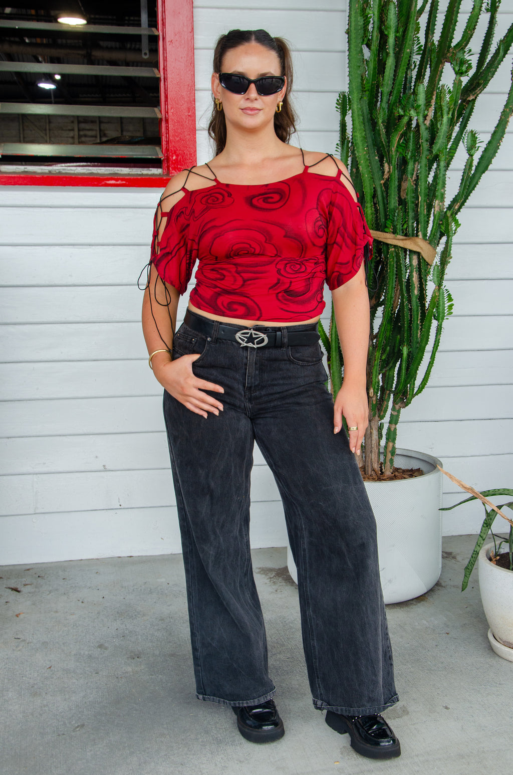 MARLBOROSE CROSS TOP